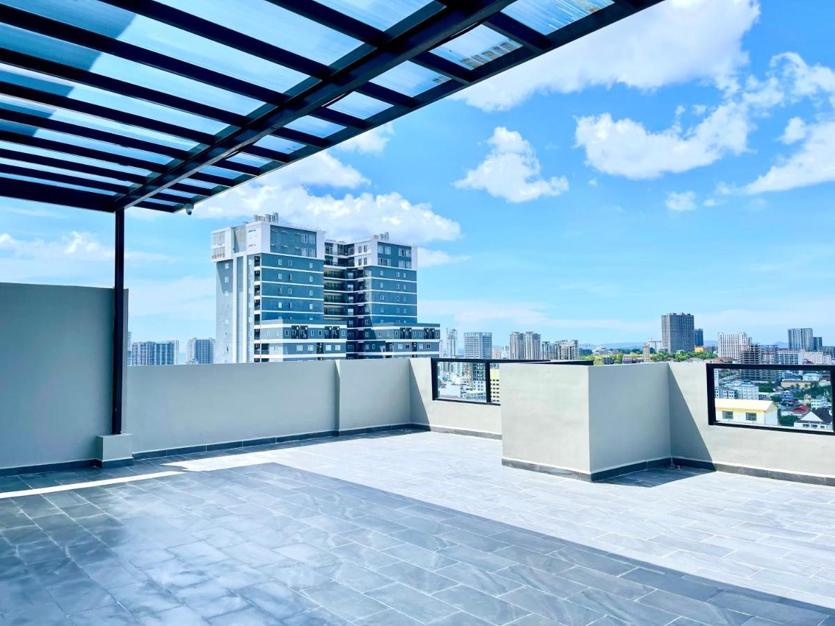 Skyview Residence & Apartments Sihanoukville Exteriör bild